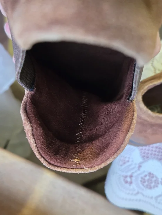 👞 Børn Suede Chelsea Ankle Booties 👢 - Picture 11 of 16